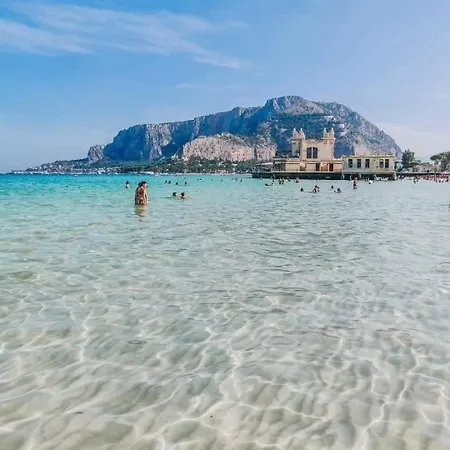 مزرعة للإقامة La Mimosa Vacanze *